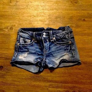 Vigoss denim shorts “The Chelsea” size 25